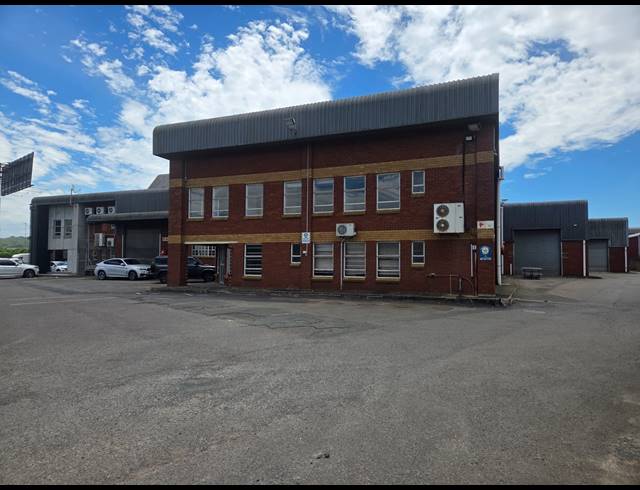 911M² WAREHOUSE TO LET IN SPRINGFIELD PARK